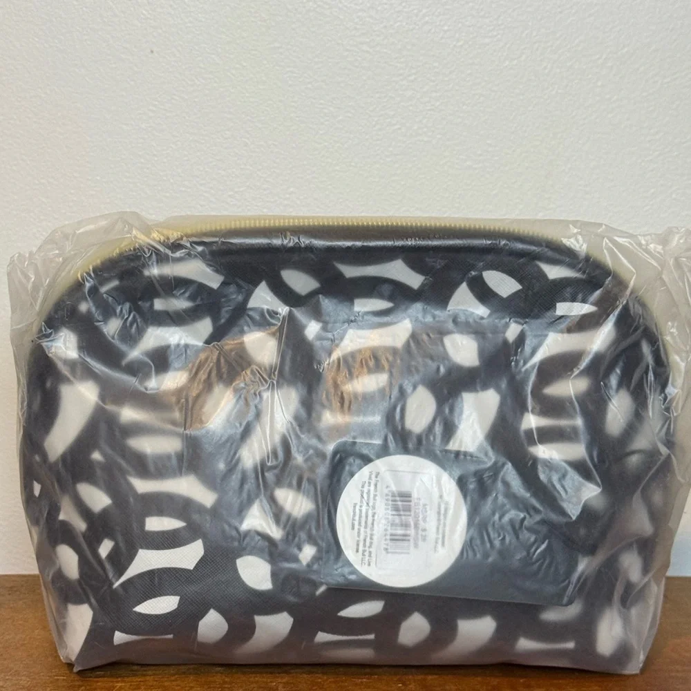 French Bull Black and White Patterned Cosmetic Bag